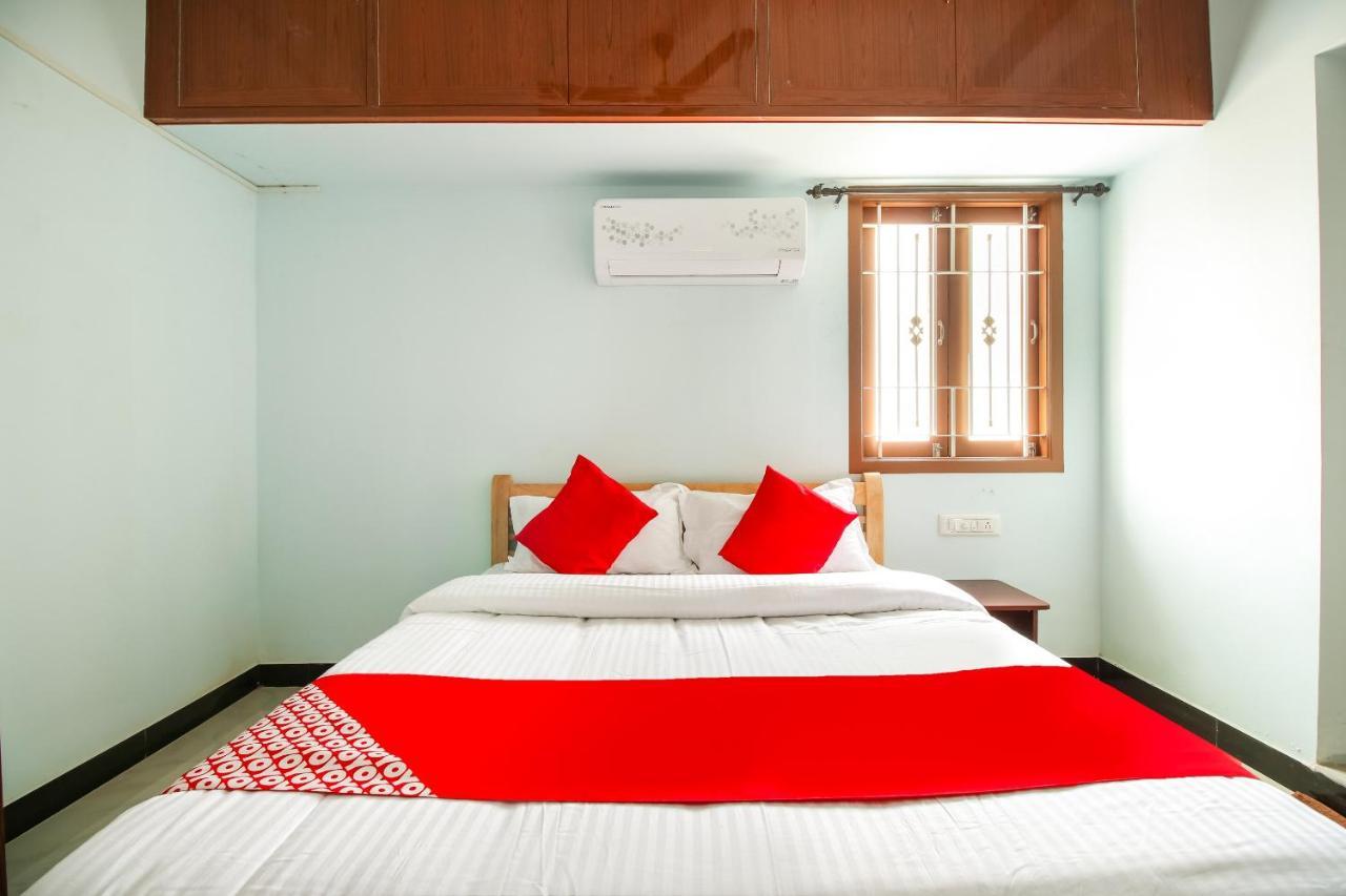 Mettuppālaiyam Oyo 71549 Shri Sai Apartments מראה חיצוני תמונה