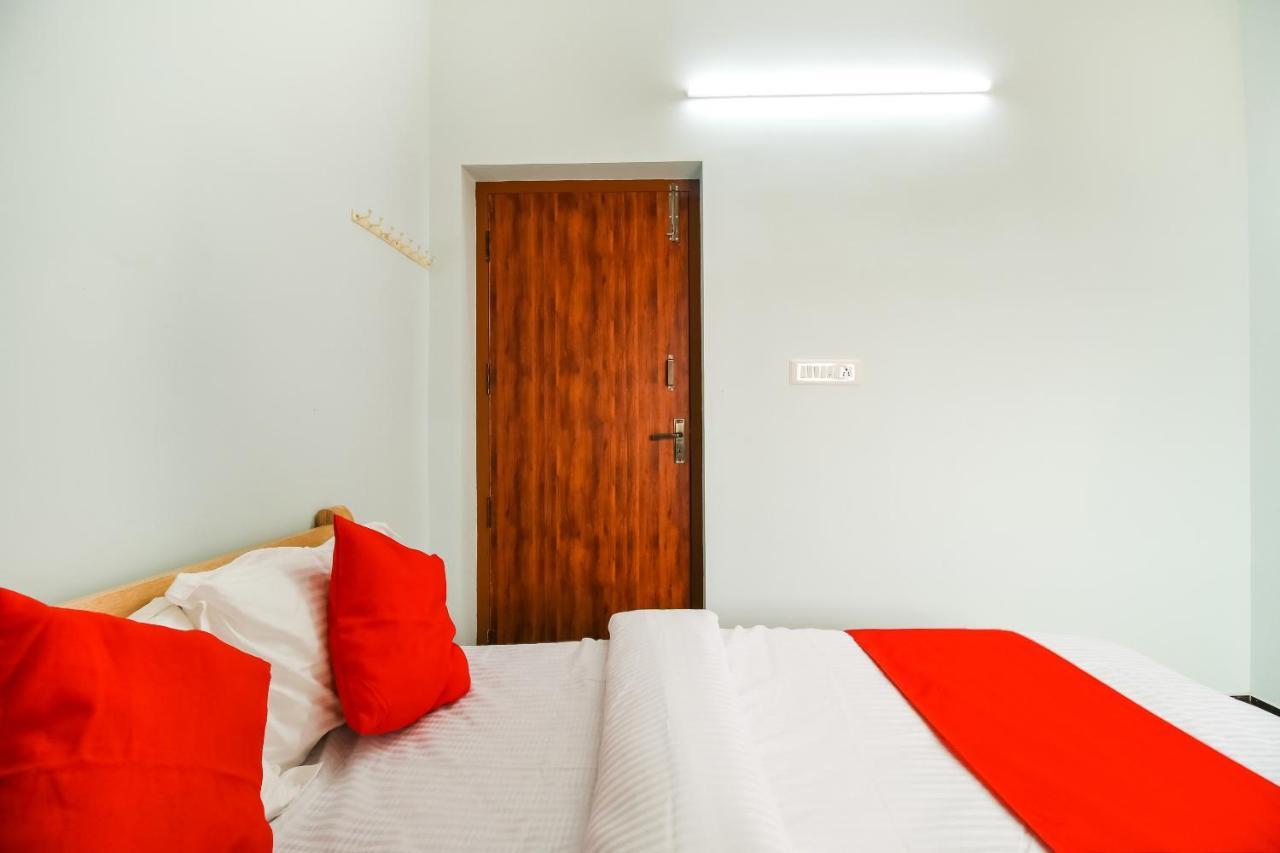 Mettuppālaiyam Oyo 71549 Shri Sai Apartments מראה חיצוני תמונה
