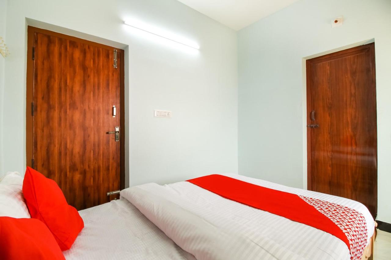 Mettuppālaiyam Oyo 71549 Shri Sai Apartments מראה חיצוני תמונה